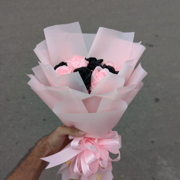 B146 10 Black Pink Ribbon Rose